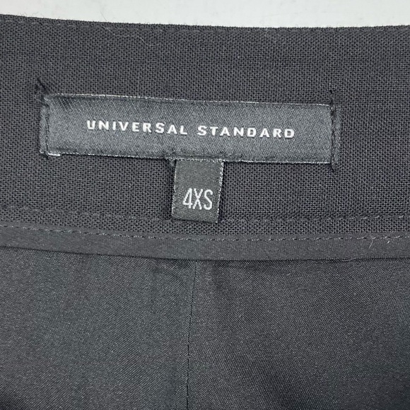 Universal Standard Wool Cropped Trousers High Waisted Pleated Front Pants 4XS 0 - Picture 4 of 16